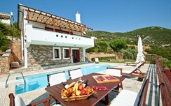 Ormos Villa